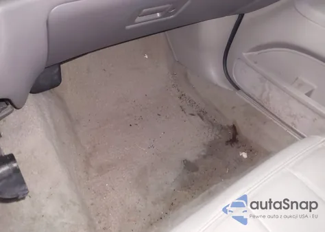 2009 Mercury Grand Marquis Ls (Fleet Only) from USA, damaged, VIN 2MEHM75V79X600855